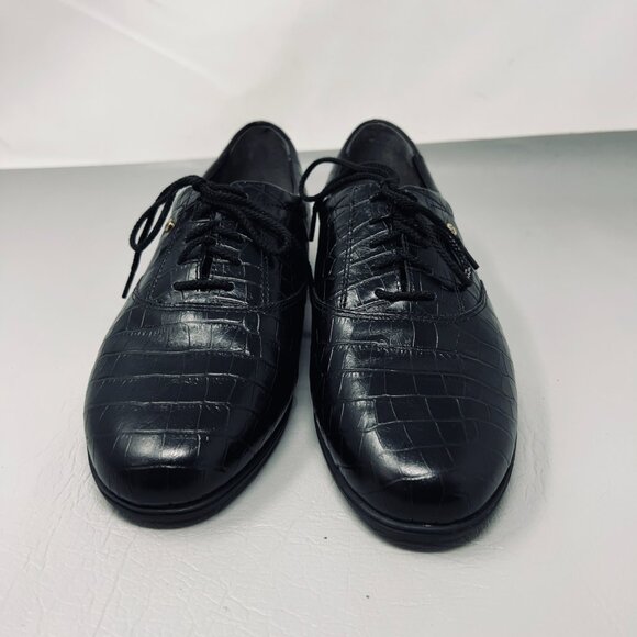 Easy Spirit Anti-Gravity Shoes Womens 9.5 D  Black Croc Embossed Leather Comfort - Picture 2 of 10